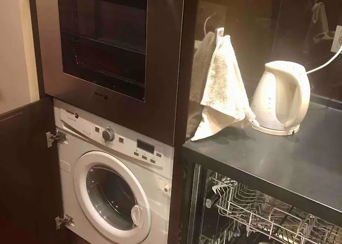 Superior One Bedroom In Old דירה